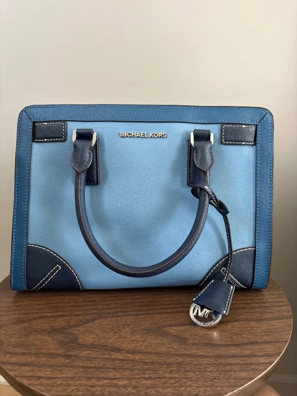 Michael Kors Corner Frame Dillon Shoulder Bag Sky Steel Blue